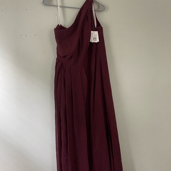 Wine Colored Bridesmaid Dress - Picture 1 of 3